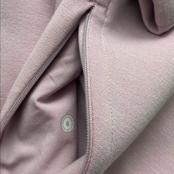Lululemon Modal-Blend Turtleneck Tunic Pink Peony Size 6 - Picture 6 of 8